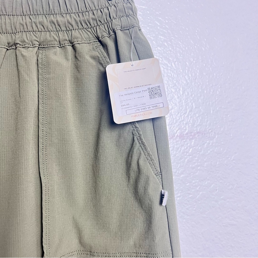Fabletics Heights Cargo Pant Utility Green Size S NWT - Picture 7 of 16